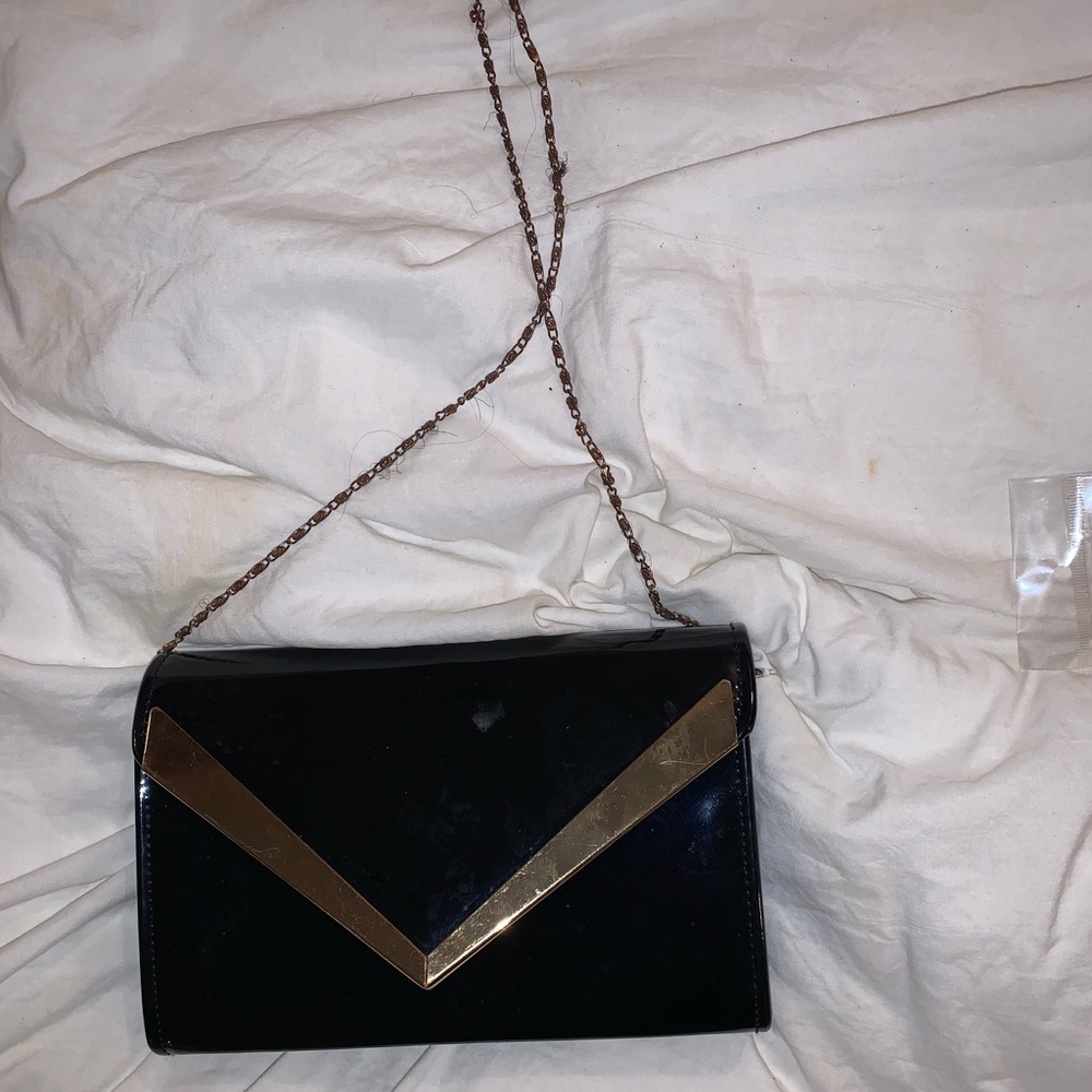 Gorgeous blue and gold handbag!